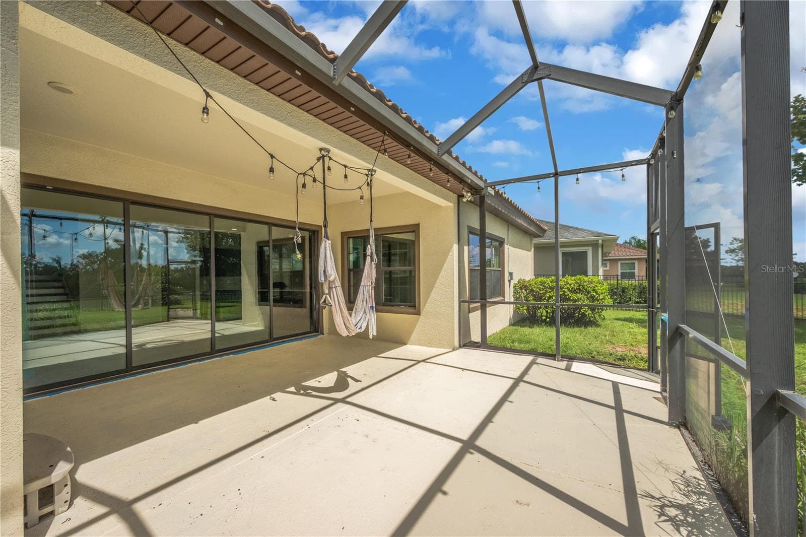 Screened - 5830 WATERCOLOR DR, LITHIA