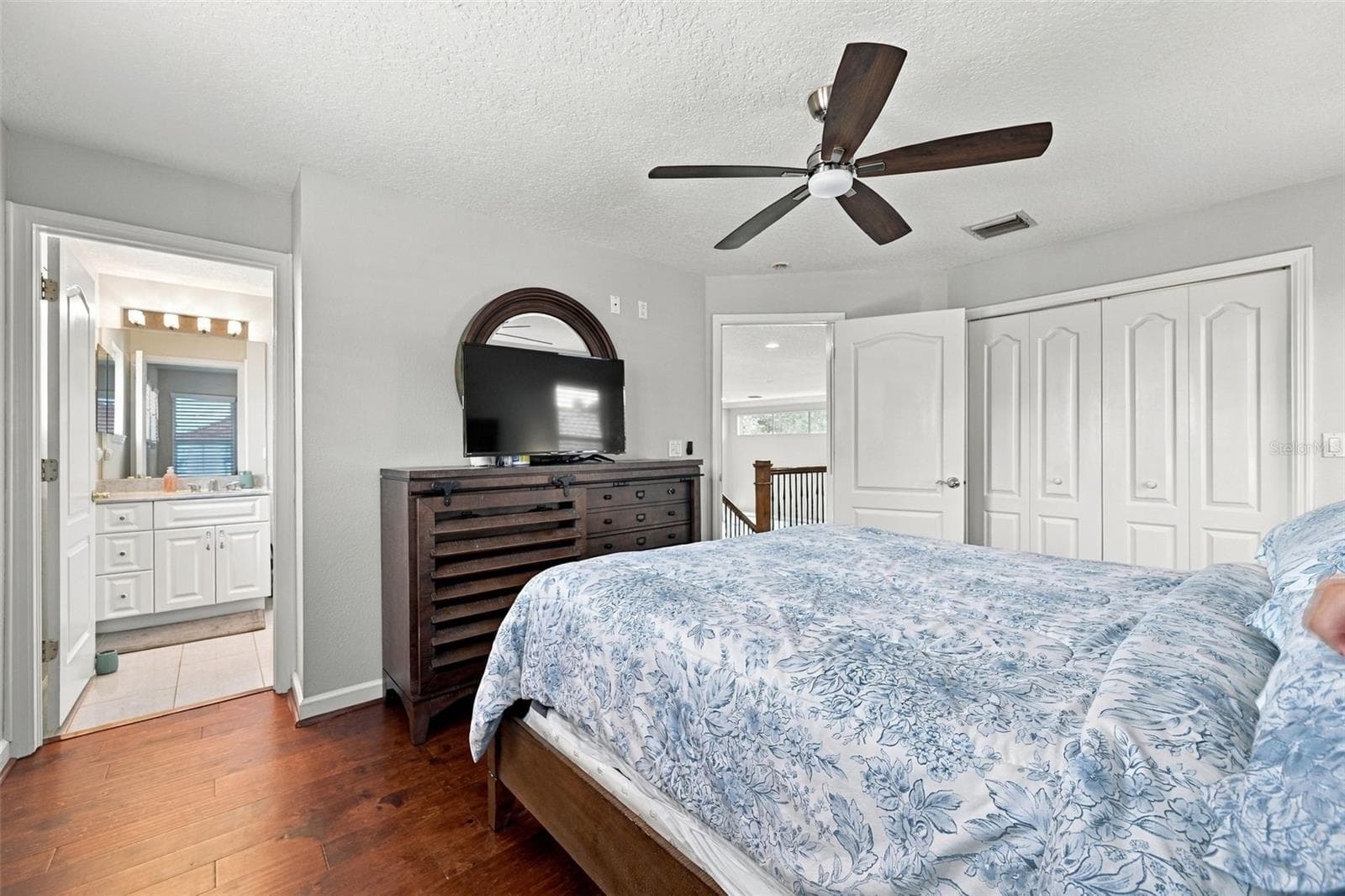 Single Family Residence at 9871 SAGO POINT DR, SEMINOLE, photo 22 of 43
