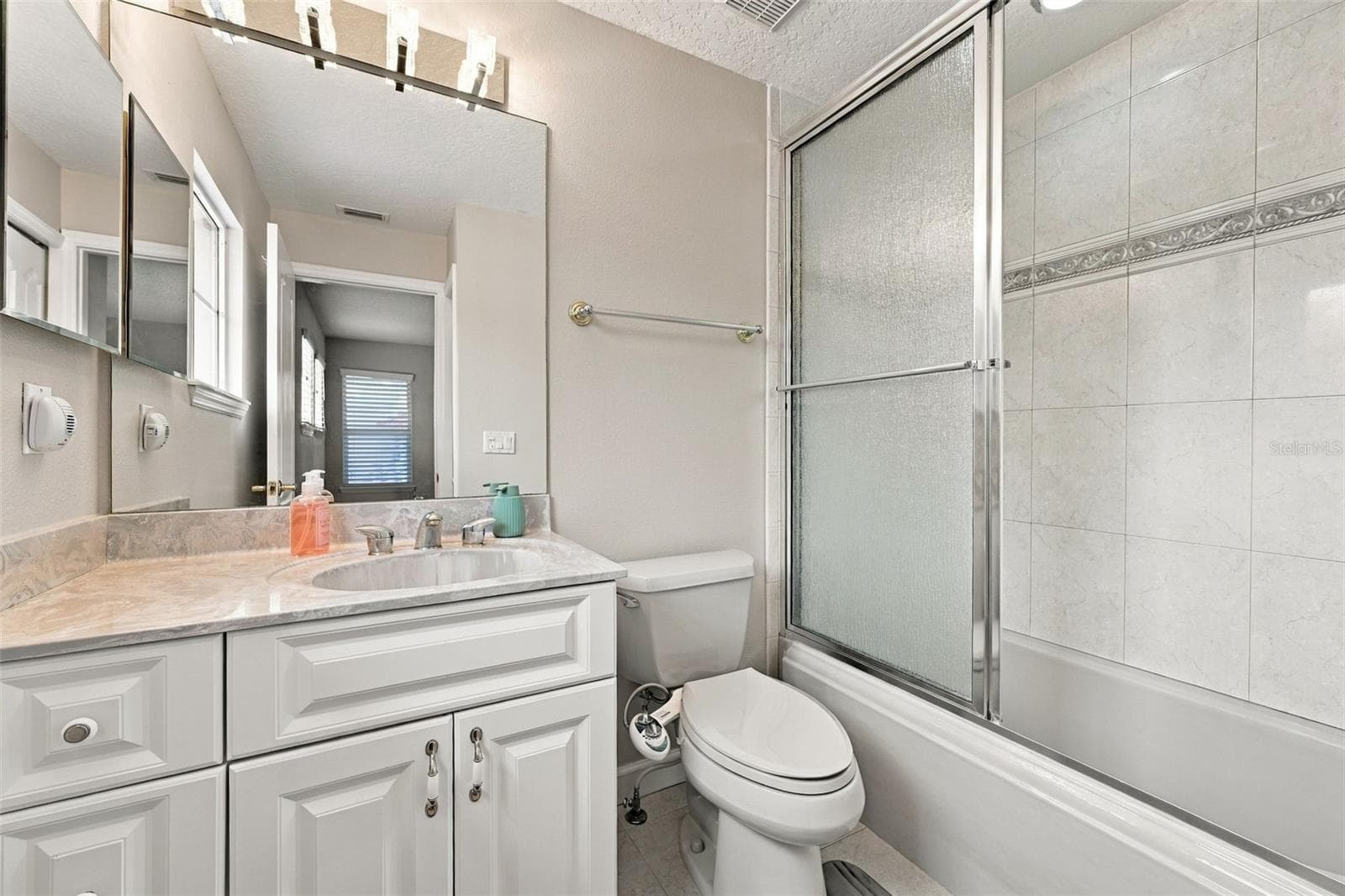 Single Family Residence at 9871 SAGO POINT DR, SEMINOLE, photo 23 of 43