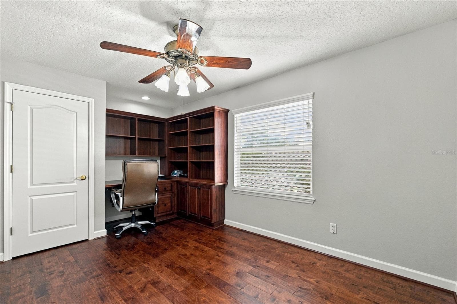 Single Family Residence at 9871 SAGO POINT DR, SEMINOLE, photo 29 of 43