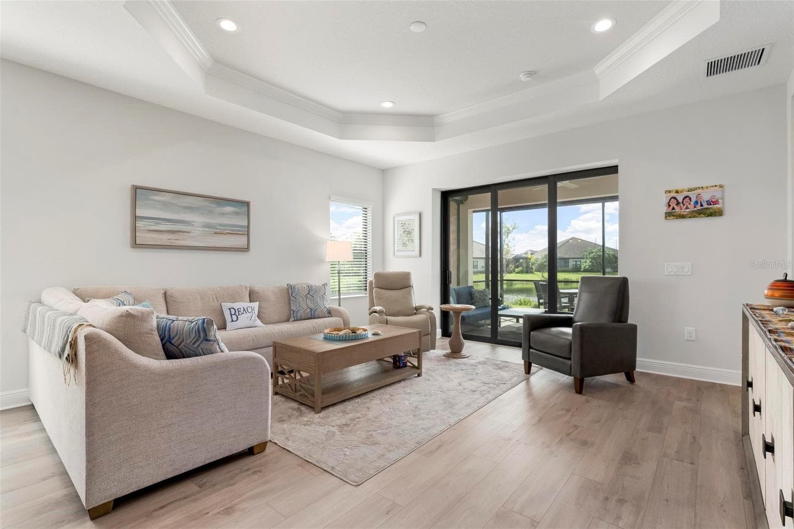 Living Room - 26886 PAVIN DR, ENGLEWOOD