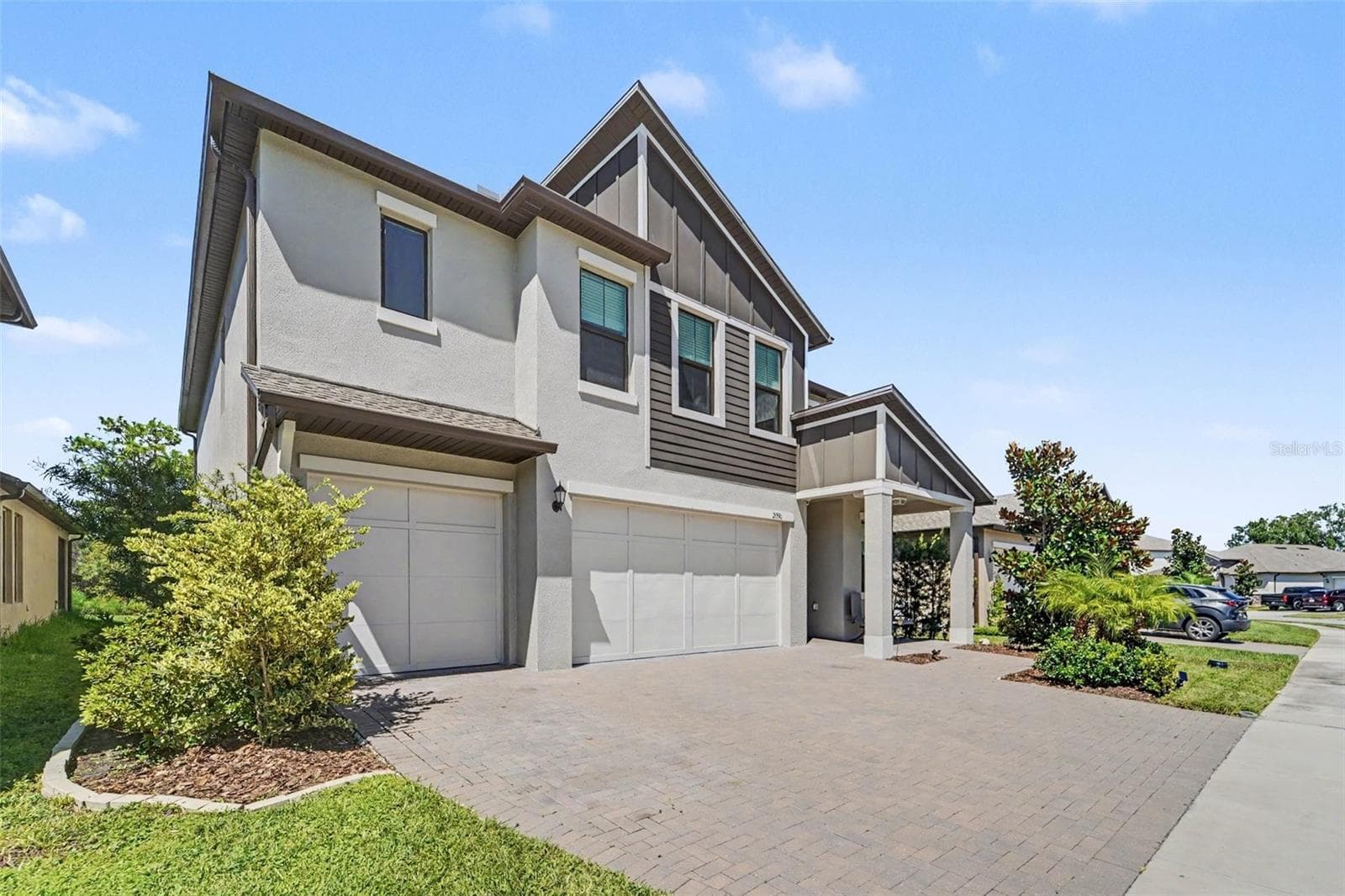 Single Family Residence at 21590 VIOLET PERIWINKLE DR, LAND O LAKES, photo 6 of 50