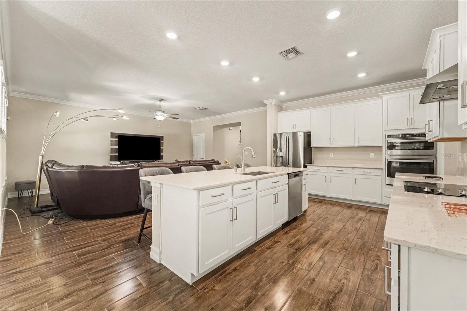 Single Family Residence at 21590 VIOLET PERIWINKLE DR, LAND O LAKES, photo 13 of 50