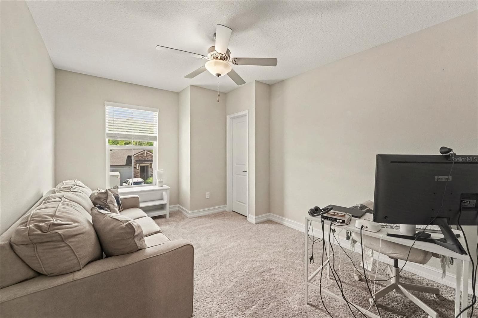 Single Family Residence at 21590 VIOLET PERIWINKLE DR, LAND O LAKES, photo 42 of 50