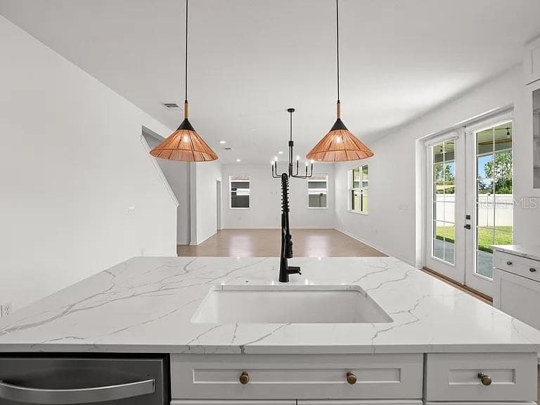 Single Family Residence at 5005 GOLDEN RIVER LN, ST CLOUD, photo 5 of 32