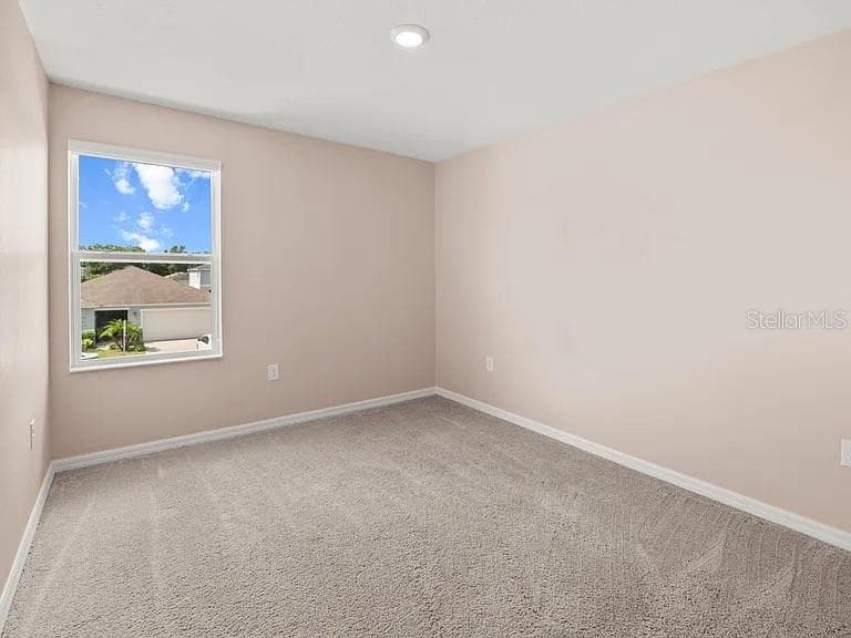 Single Family Residence at 5005 GOLDEN RIVER LN, ST CLOUD, photo 18 of 32