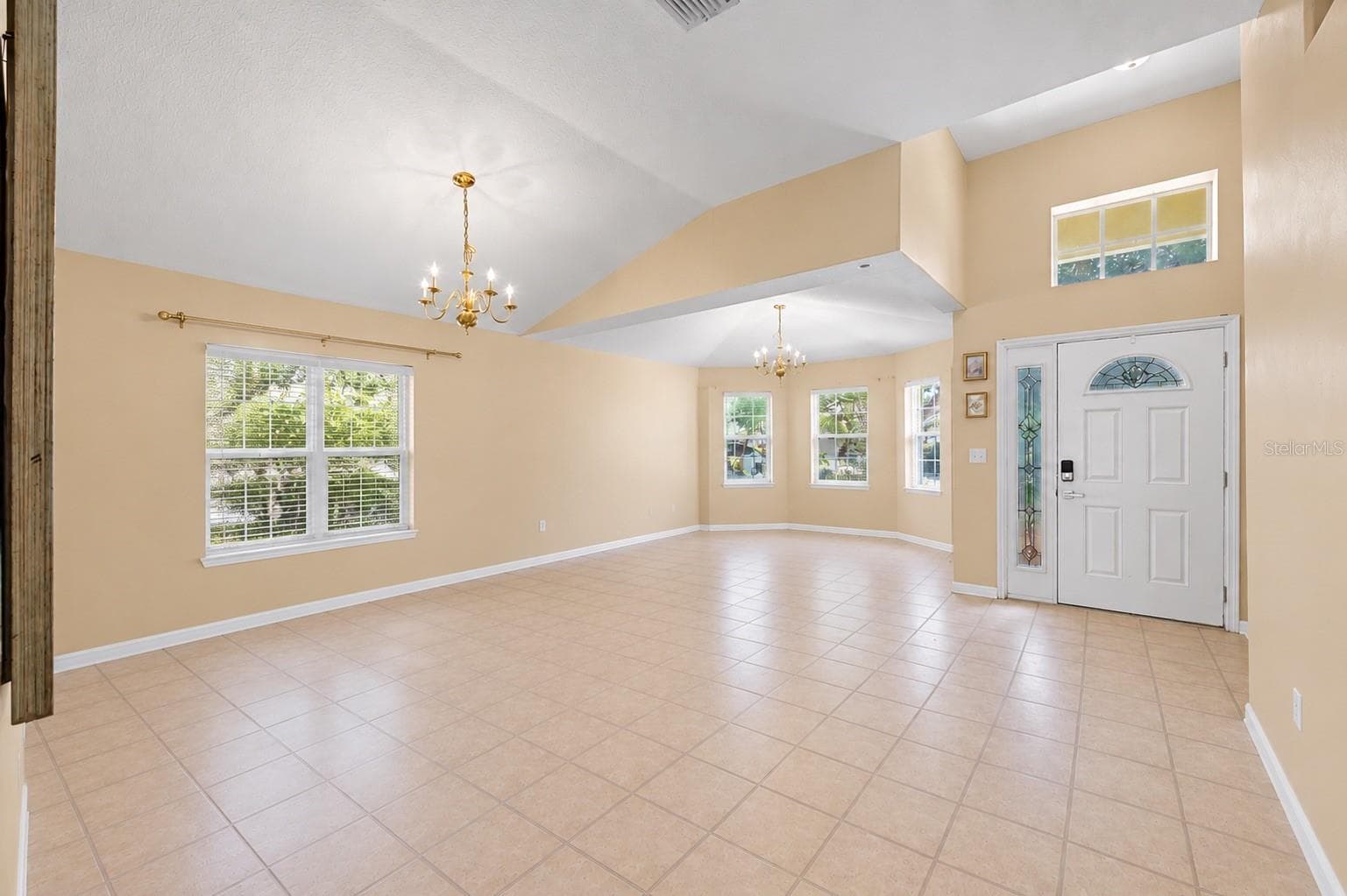 Single Family Residence at 4756 WHISPERING WIND AVE, TAMPA, photo 13 of 83