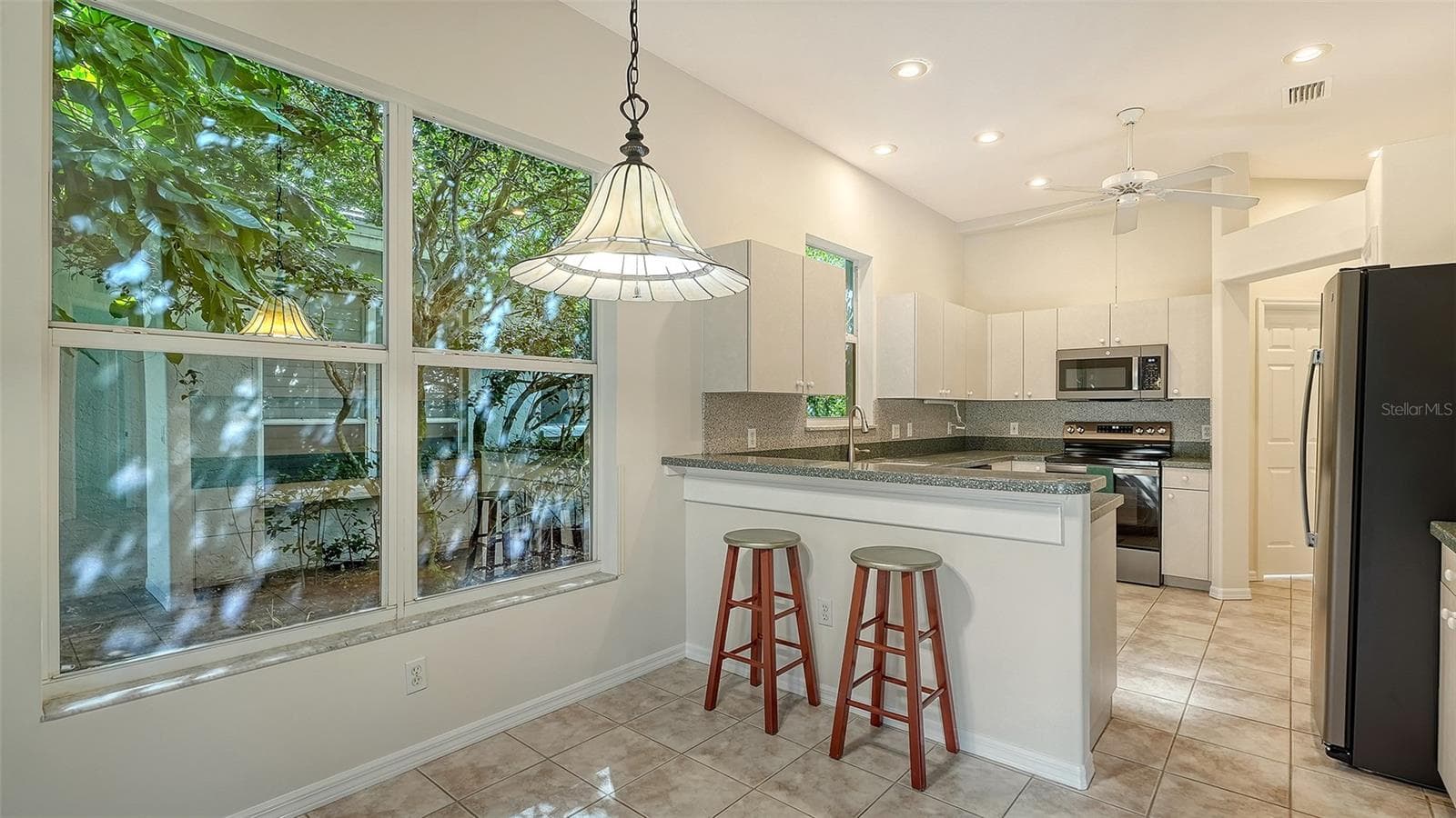 Breakfast room - 342 MELROSE CT, VENICE