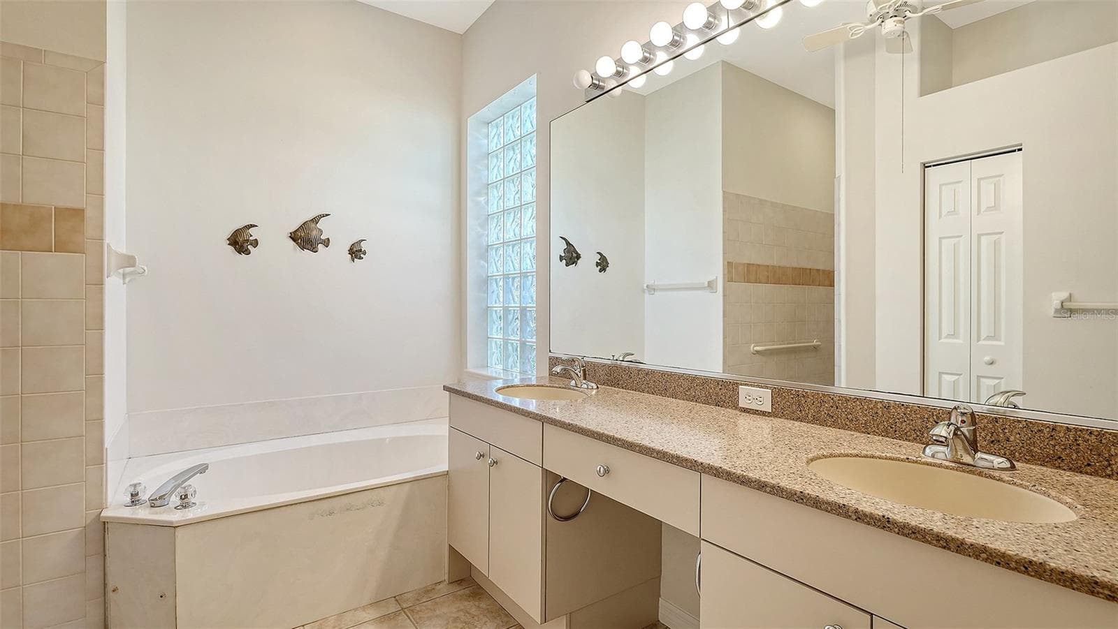 Single Family Residence at 342 MELROSE CT, VENICE, photo 26 of 73