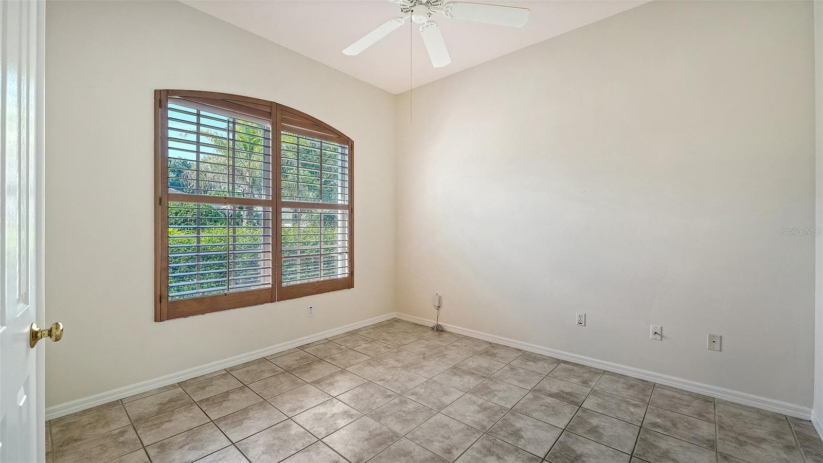 Guest bedroom or optional den - 342 MELROSE CT, VENICE