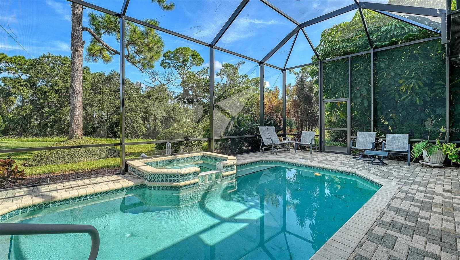 Beautiful! - 342 MELROSE CT, VENICE