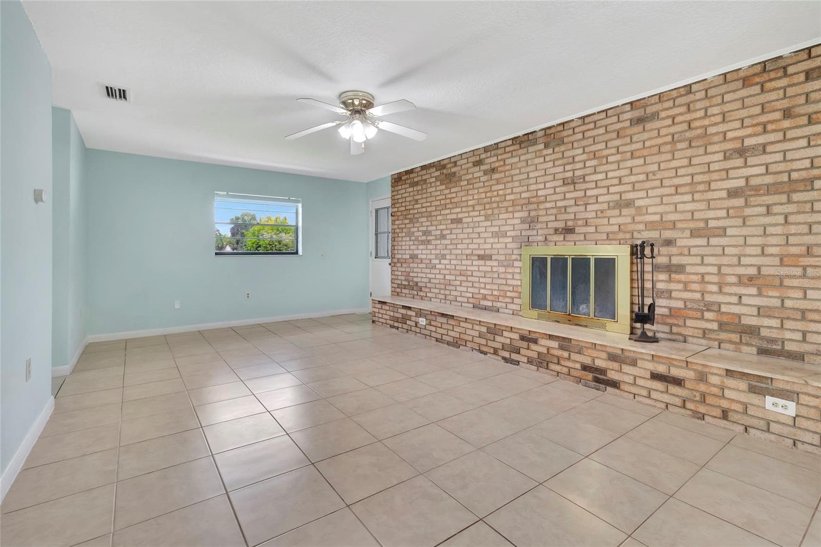 Living Room - 3380 BLOSSOM ST, KISSIMMEE