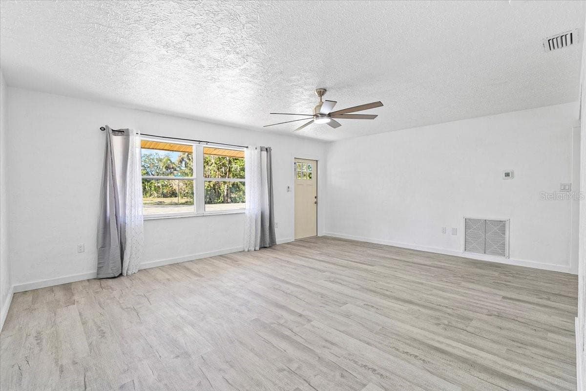 Single Family Residence at 6243 CARLTON AVE, SARASOTA, photo 7 of 34