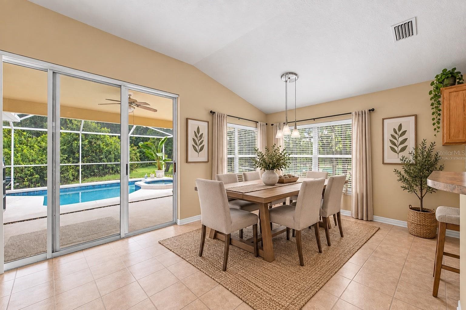 virtually staged - 4756 WHISPERING WIND AVE, TAMPA