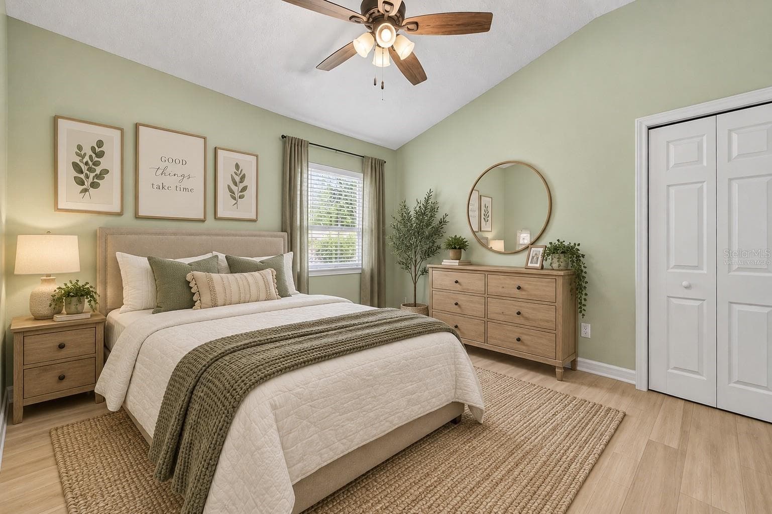 virtually staged - 4756 WHISPERING WIND AVE, TAMPA