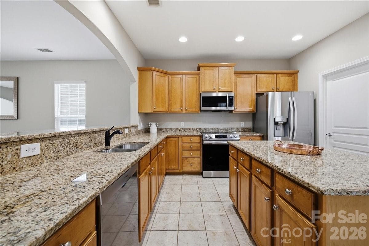 Single Family Residence at 26407 Sandpiper Court, Indian Land, photo 10 of 48