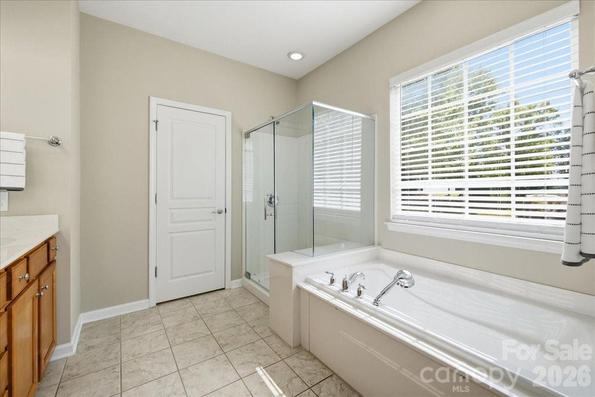 Single Family Residence at 26407 Sandpiper Court, Indian Land, photo 31 of 48