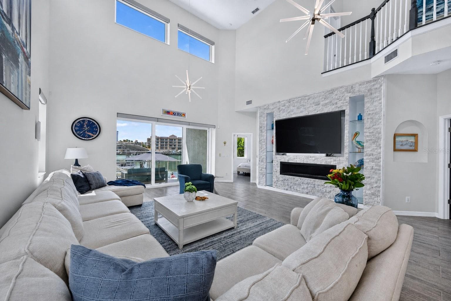 Single Family Residence at 141 BAYSIDE DR, CLEARWATER, photo 23 of 78