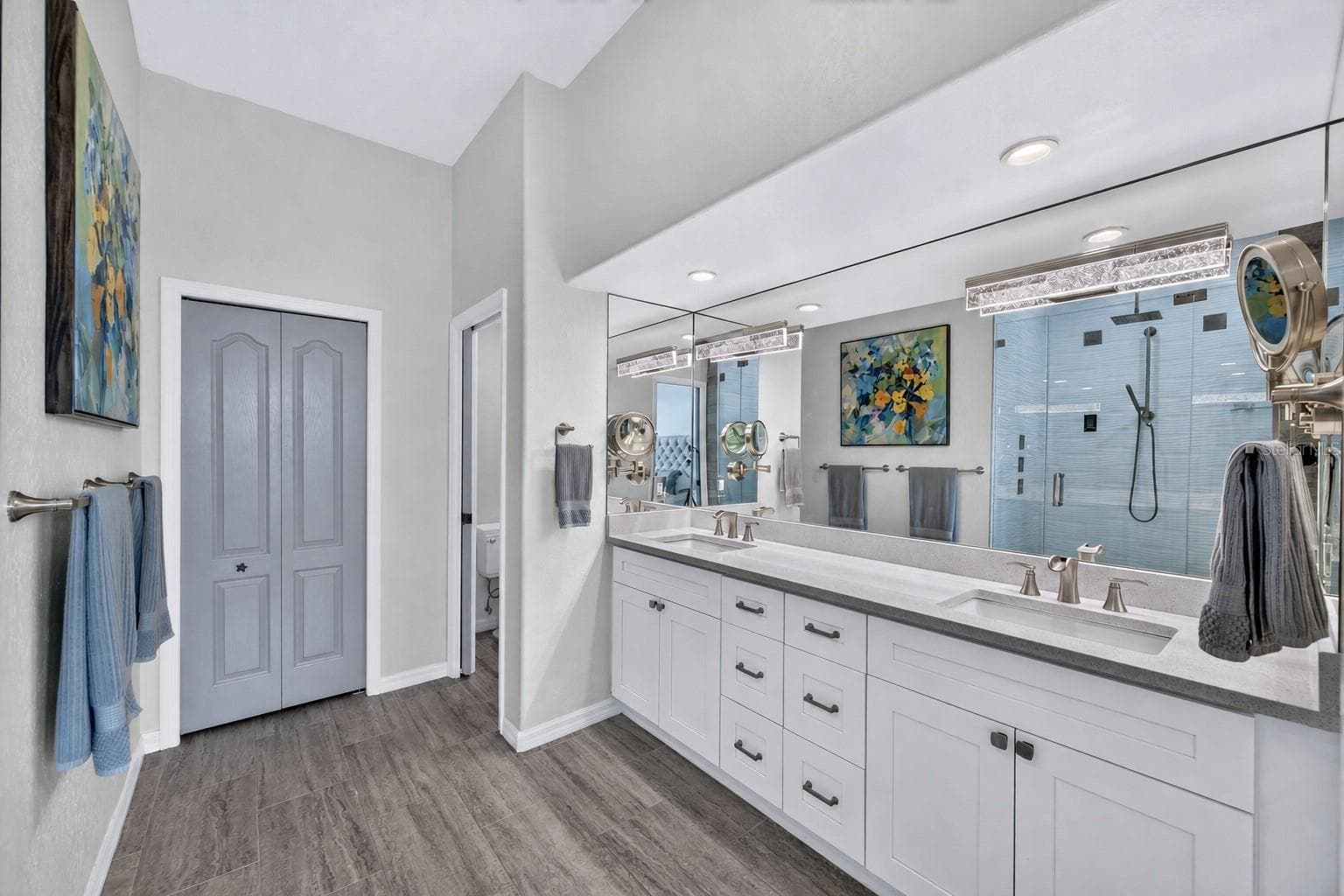Single Family Residence at 141 BAYSIDE DR, CLEARWATER, photo 31 of 78