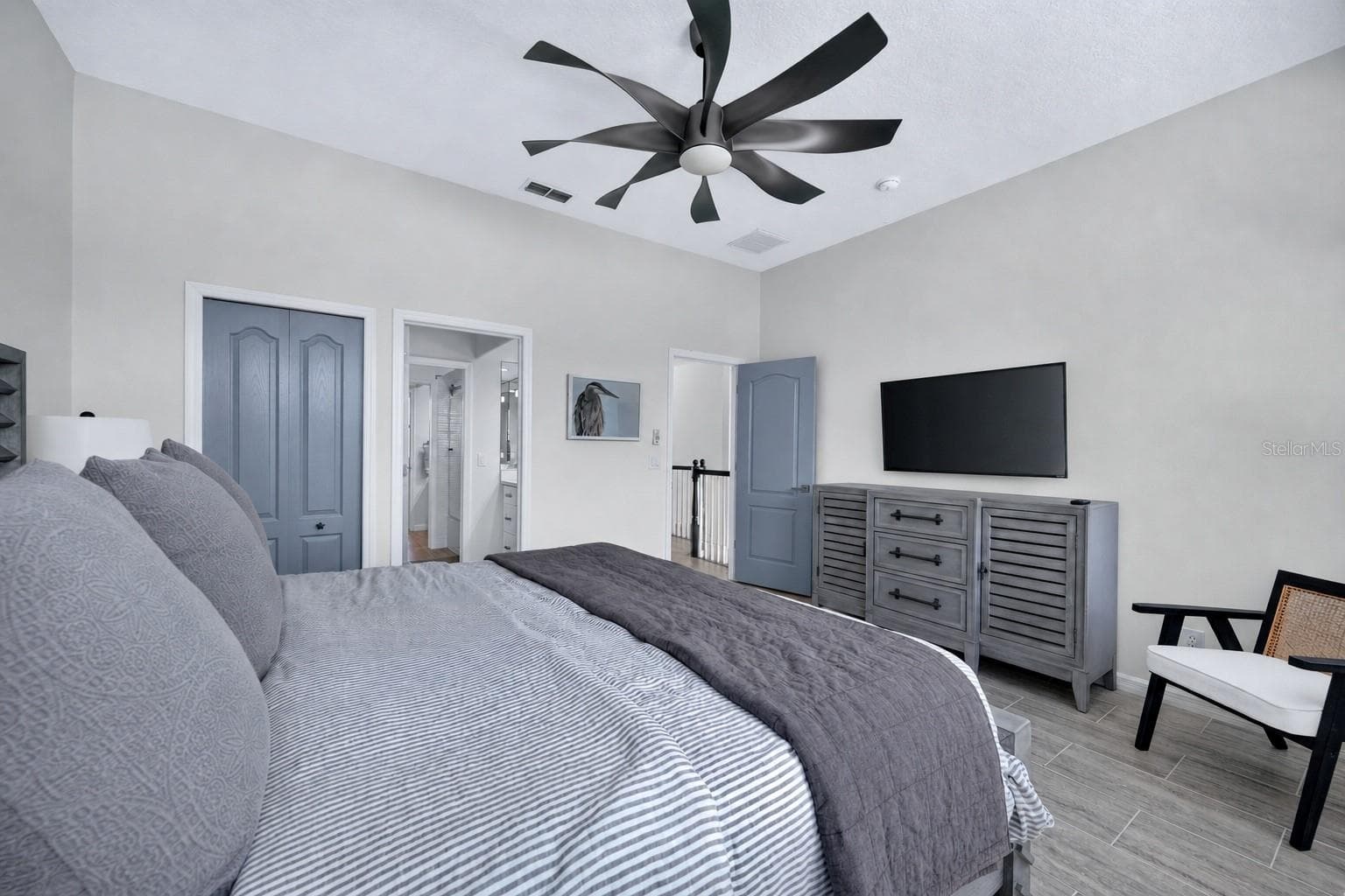 Single Family Residence at 141 BAYSIDE DR, CLEARWATER, photo 43 of 78