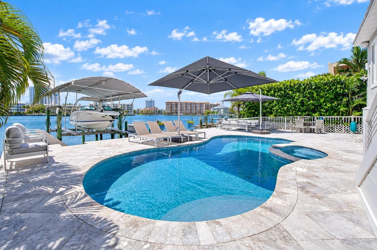 Single Family Residence at 141 BAYSIDE DR, CLEARWATER, photo 53 of 78