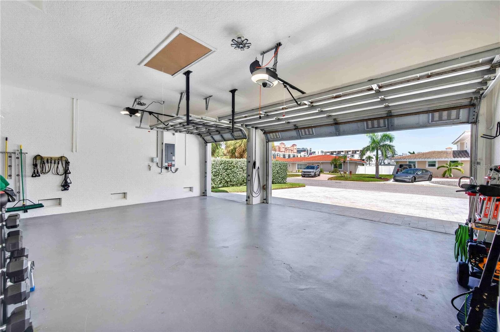 Single Family Residence at 141 BAYSIDE DR, CLEARWATER, photo 67 of 78