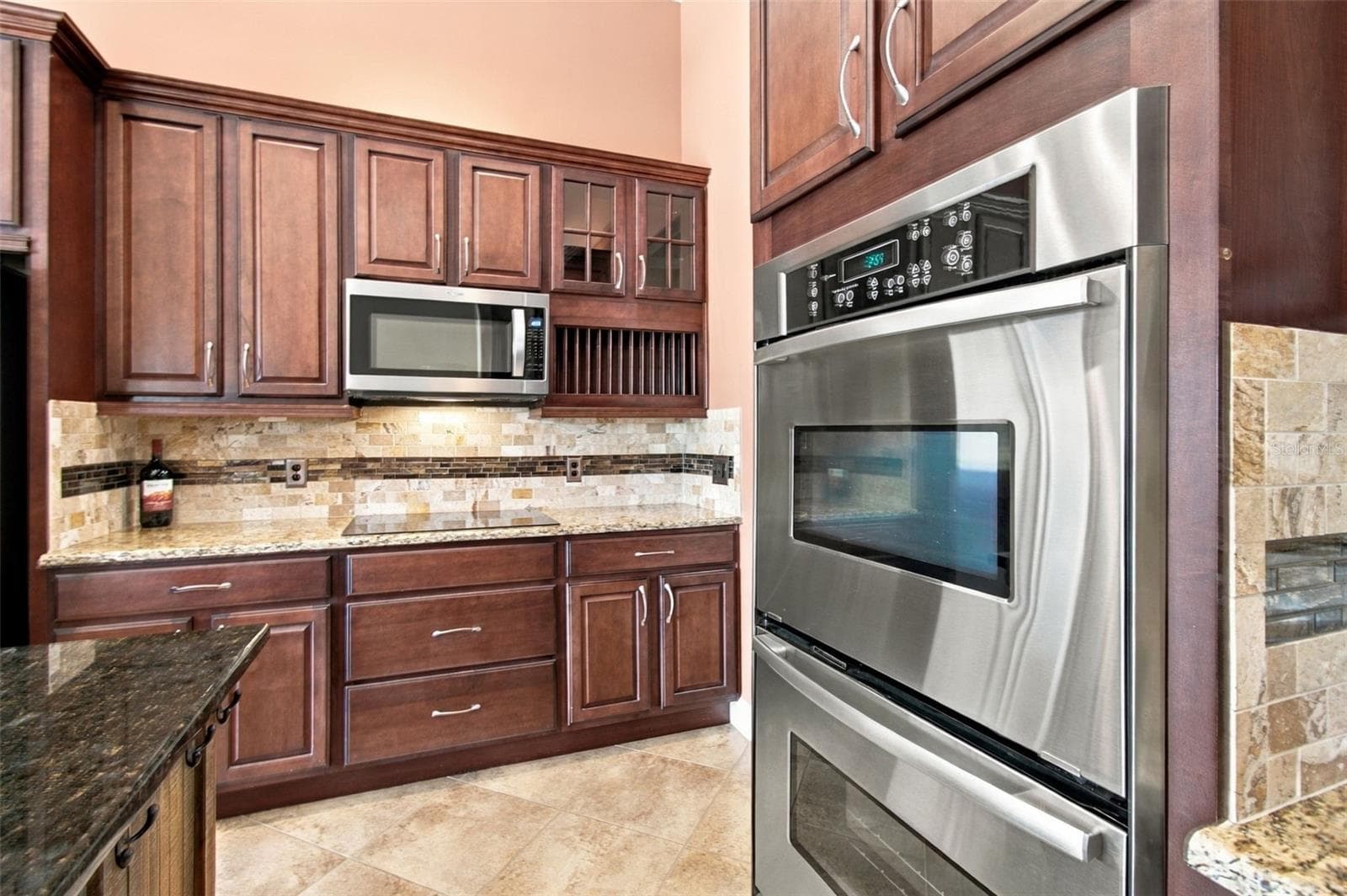 Double ovens, microwave and cooktop - 148 RANCHO MIRAGE DR, POINCIANA