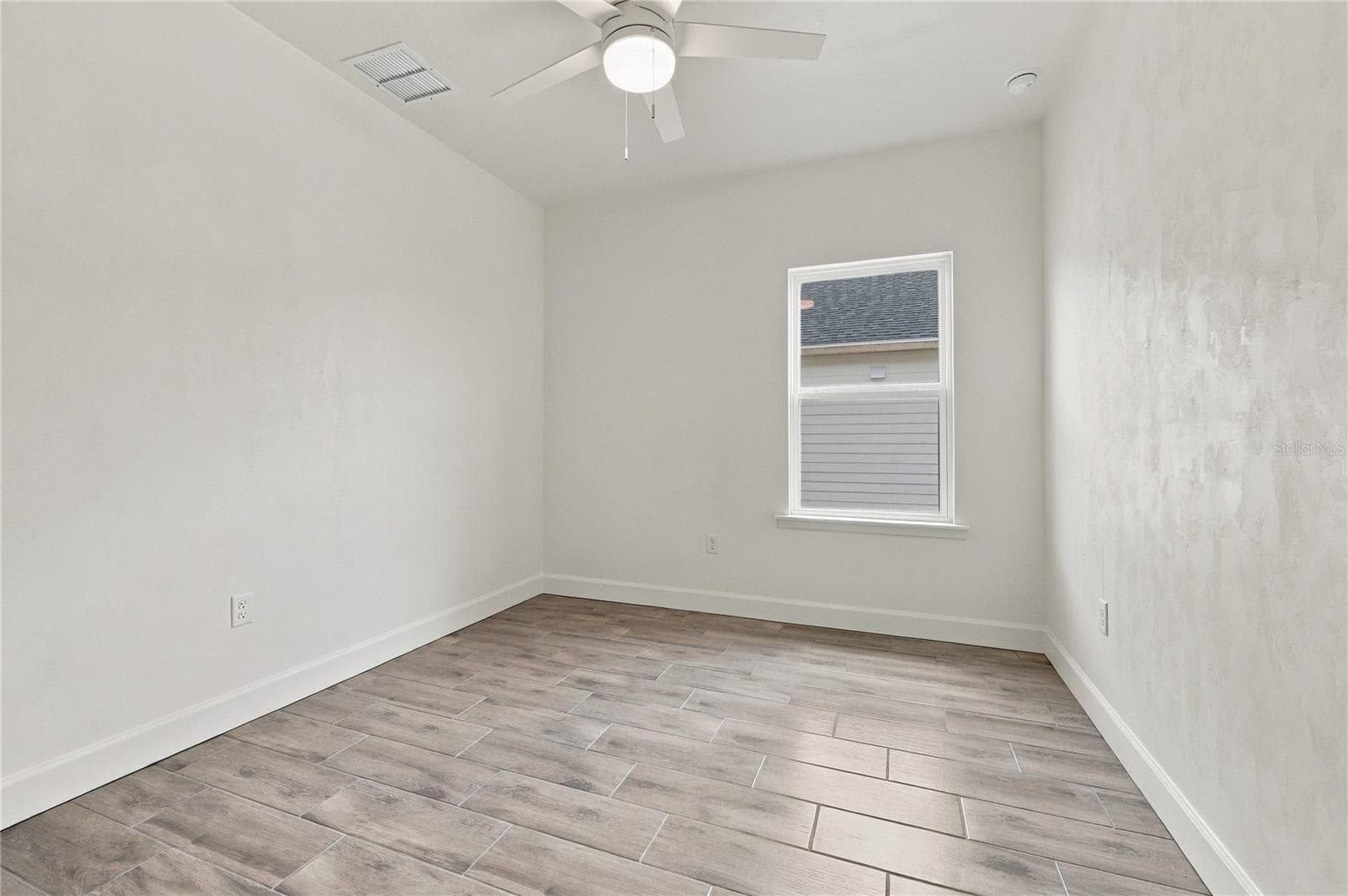 Single Family Residence at 1086 SW 67TH WAY, GAINESVILLE, photo 21 of 33