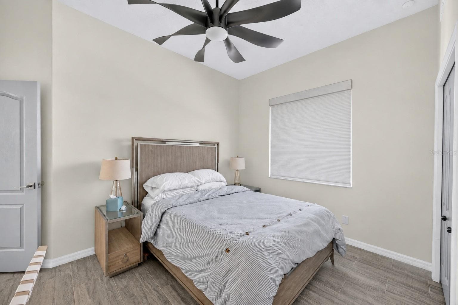 Single Family Residence at 141 BAYSIDE DR, CLEARWATER, photo 34 of 78