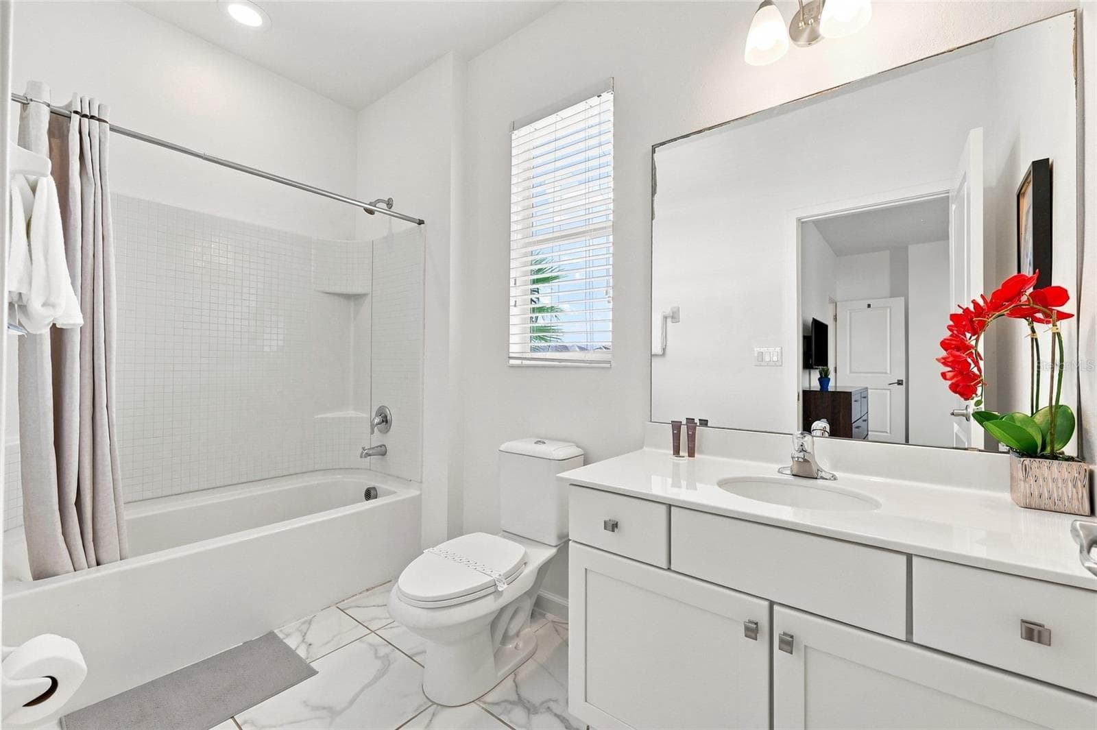 Single Family Residence at SONOMA RESORT AT TAPESTRY PH 1, KISSIMMEE, photo 71 of 92