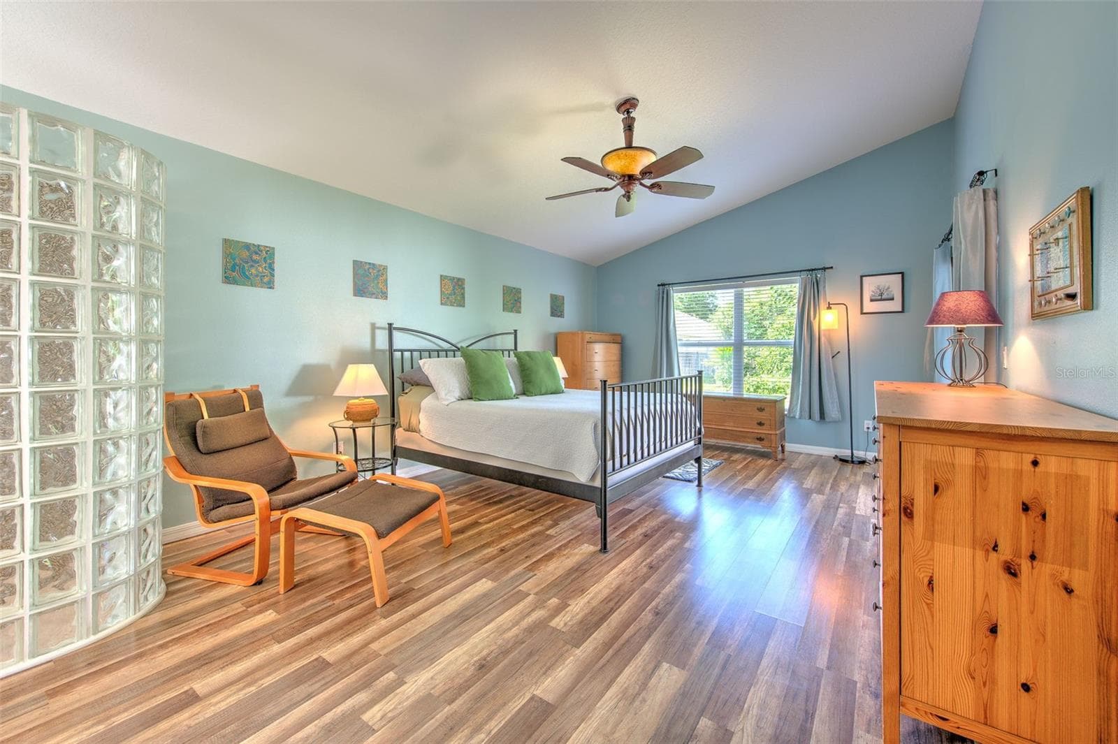 Primary Suite - 5847 HERONRISE CRESCENT DR, LITHIA