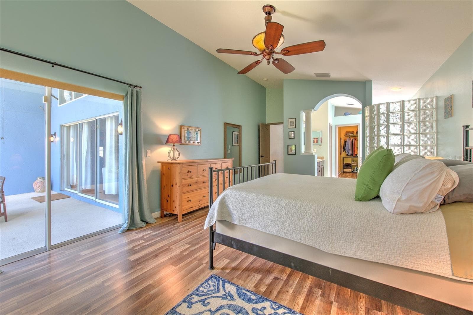 Primary Suite - 5847 HERONRISE CRESCENT DR, LITHIA