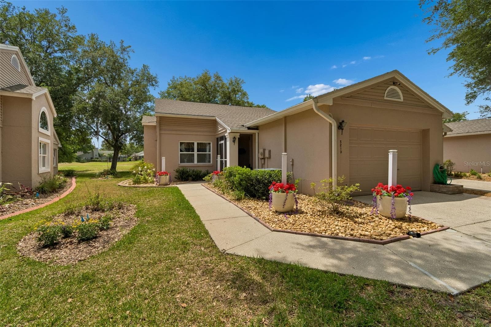 Villa - 5213 LOCHMEAD TER, ZEPHYRHILLS