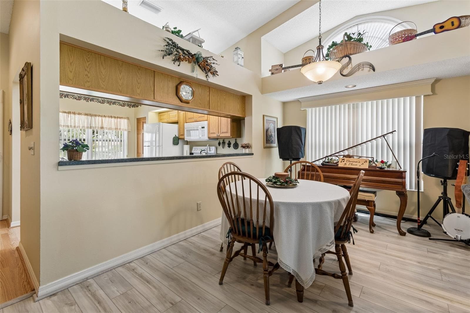Dining room - 5213 LOCHMEAD TER, ZEPHYRHILLS