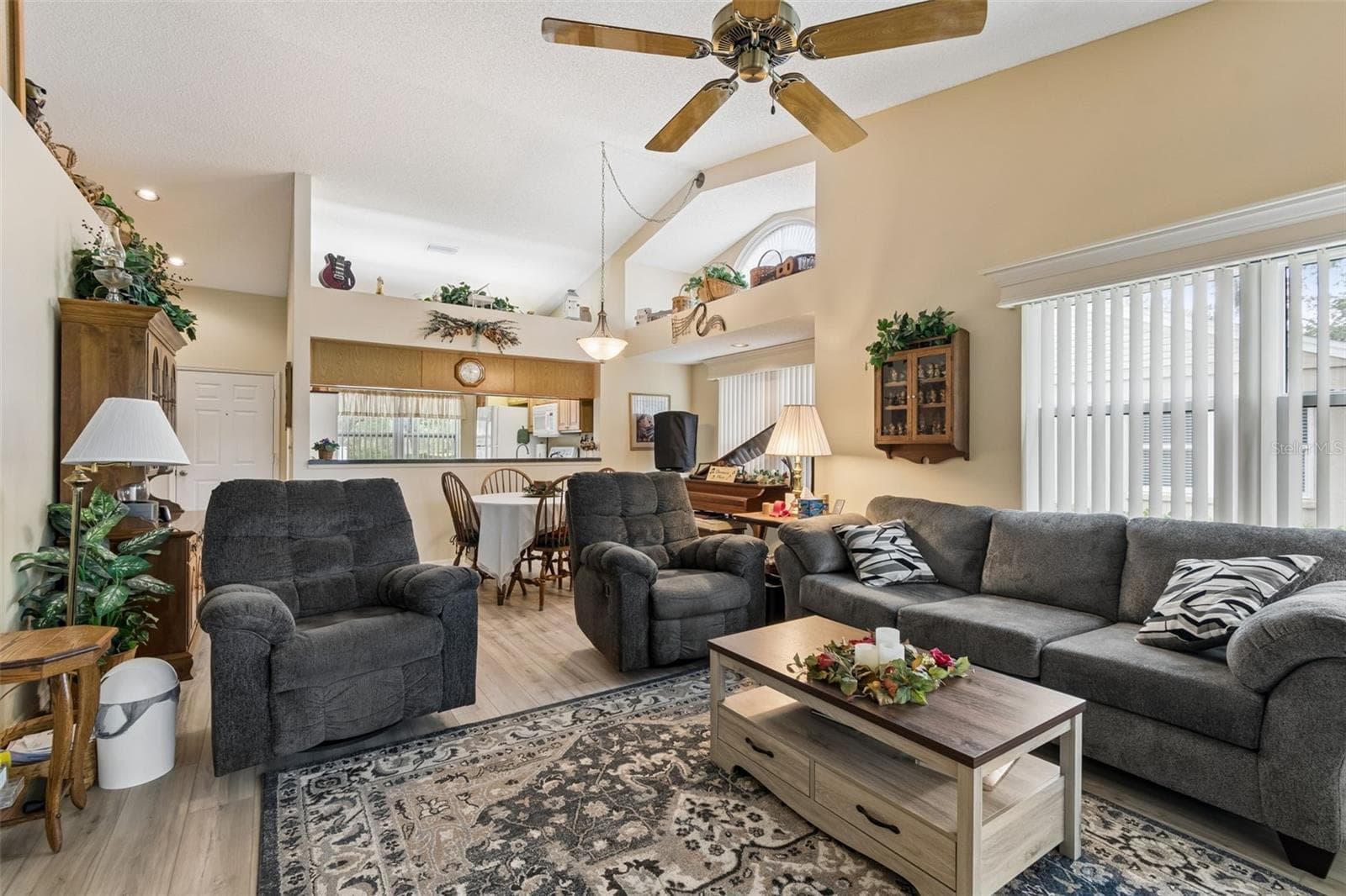 Living room/dining room - 5213 LOCHMEAD TER, ZEPHYRHILLS