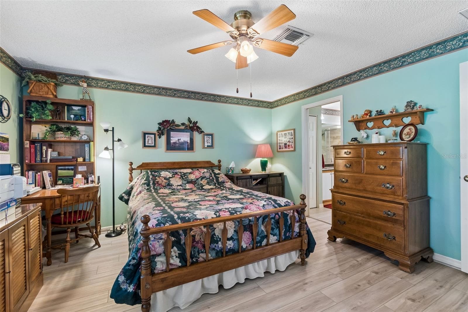 Primary bedroom - 5213 LOCHMEAD TER, ZEPHYRHILLS