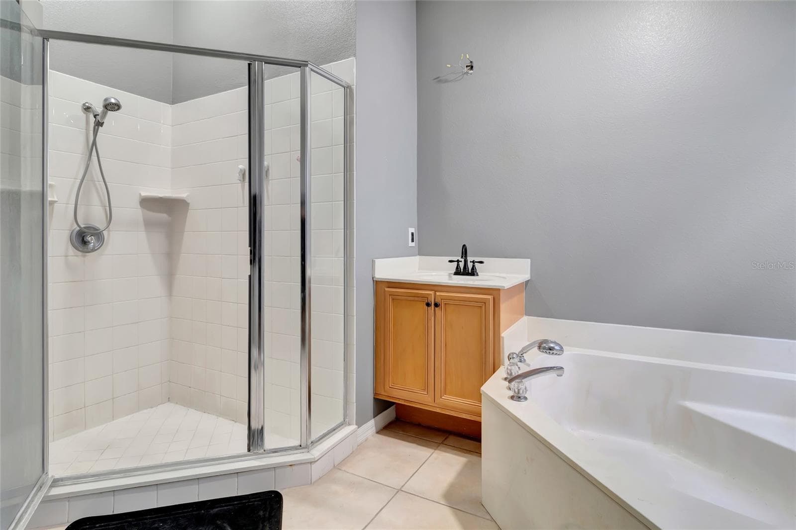 Primary Bathroom - 2378 CIMMARON ASH WAY, APOPKA