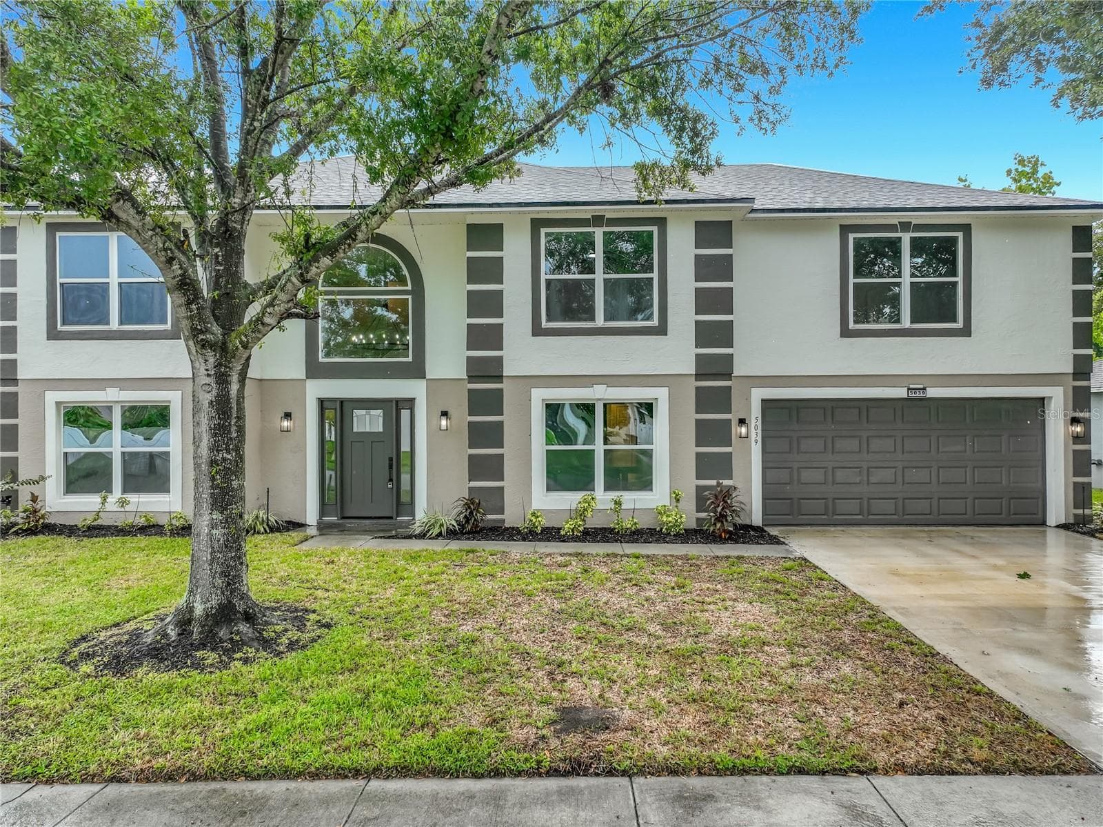 5039 OAK TOURS DR