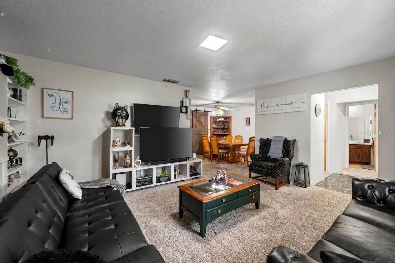 Living Room - 4594 PARNELL DR, SARASOTA