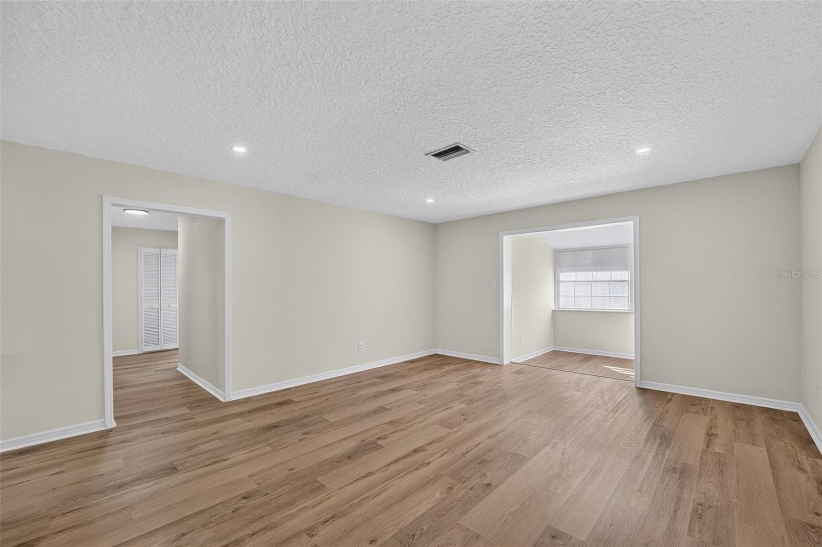 Single Family Residence at 10810 GENEVIEVE ST, ORLANDO, photo 12 of 31
