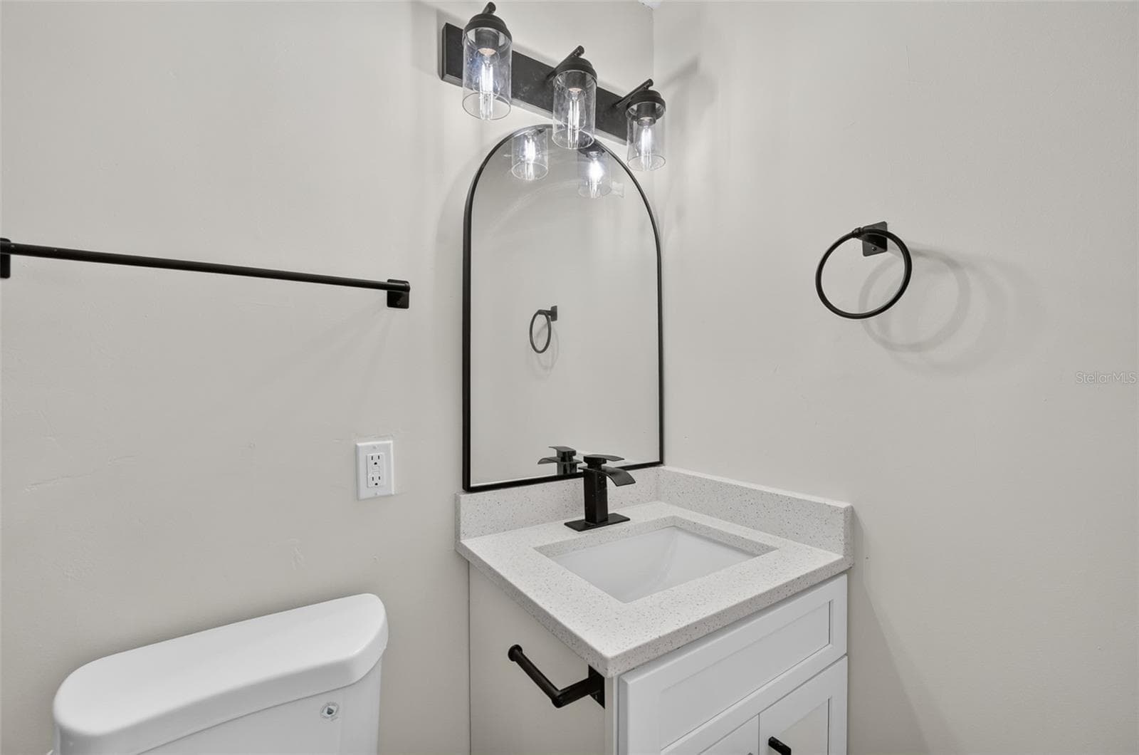 Single Family Residence at 10810 GENEVIEVE ST, ORLANDO, photo 19 of 31