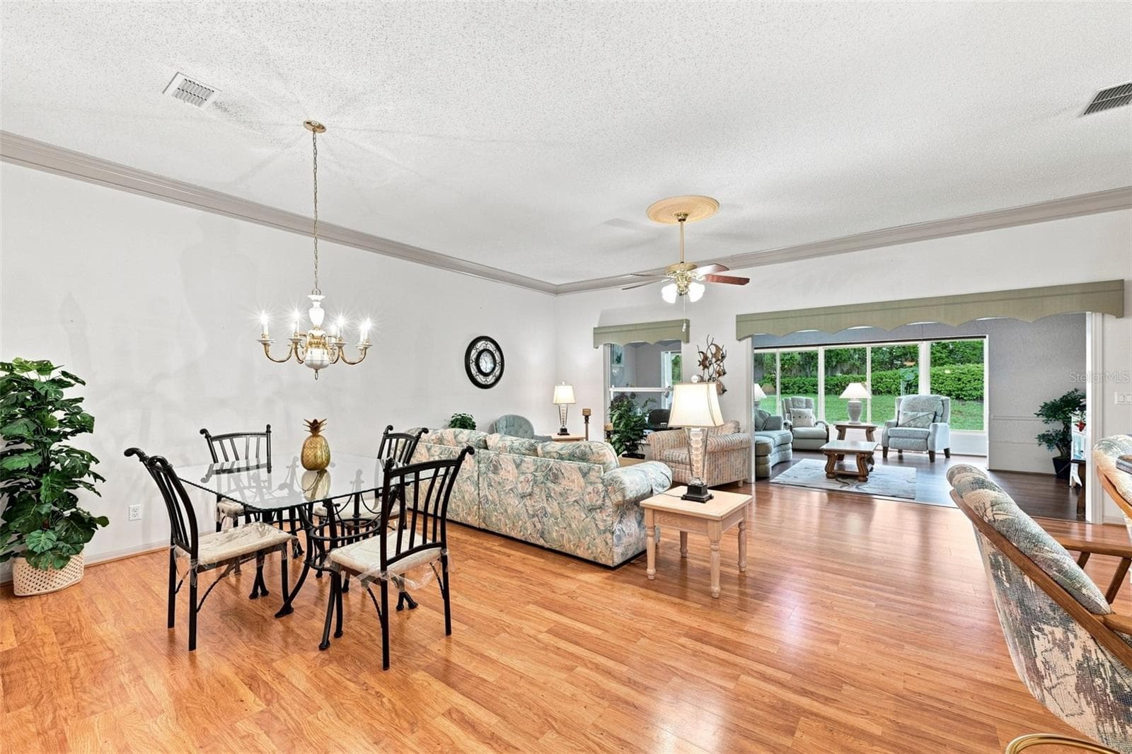 Condominium at 1248 CORINTH GREENS DR, SUN CITY CENTER, photo 4 of 40