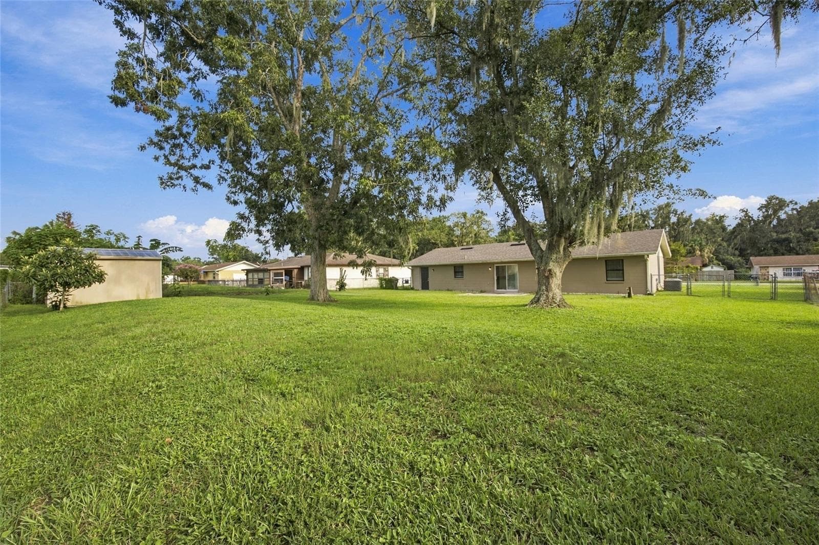 Single Family Residence at 7021 SHEFFIELD DR, LAKELAND, photo 51 of 57