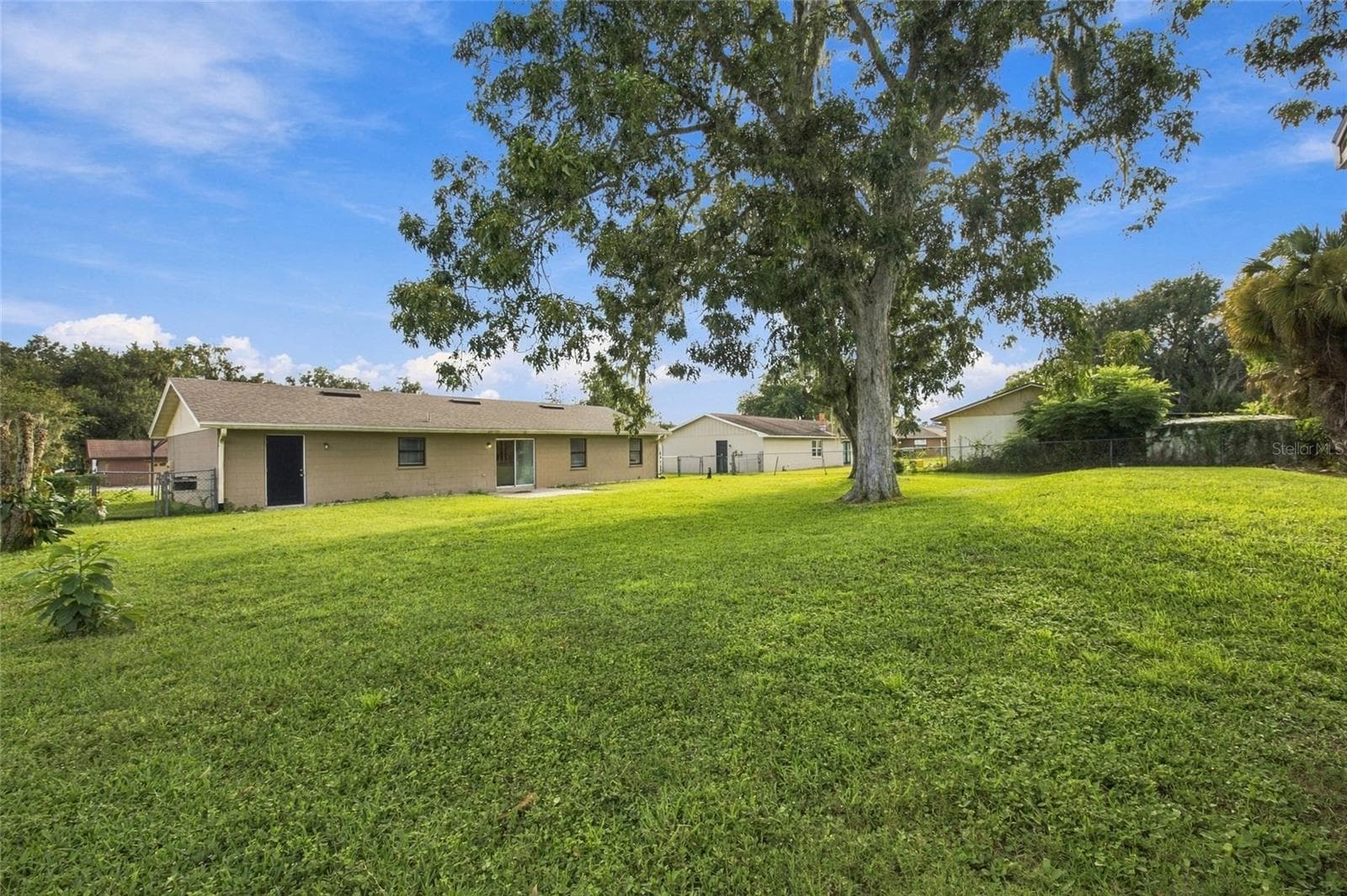 Single Family Residence at 7021 SHEFFIELD DR, LAKELAND, photo 56 of 57