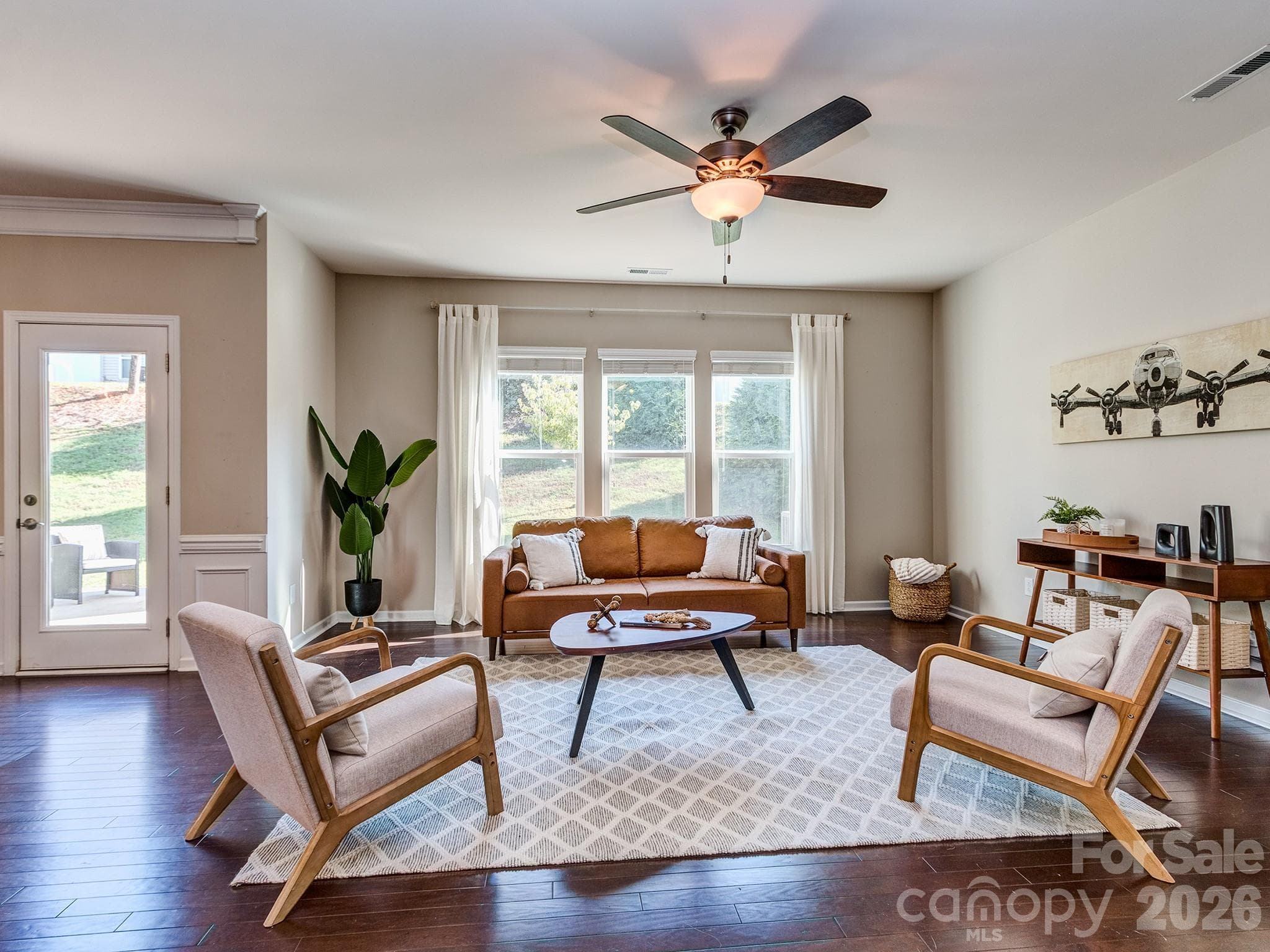 Single Family Residence at 3831 Park South Station Boulevard, Charlotte, photo 7 of 40