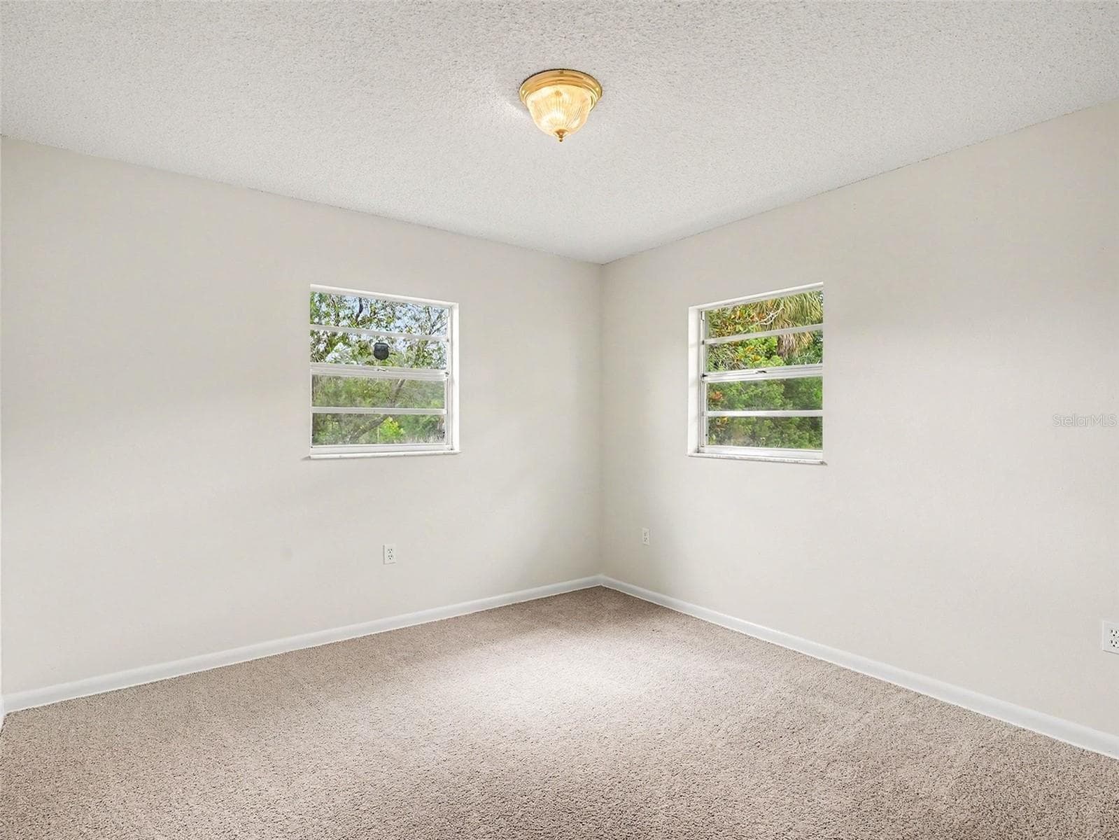 Single Family Residence at 1513 NEW BEDFORD DR, SUN CITY CENTER, photo 21 of 30