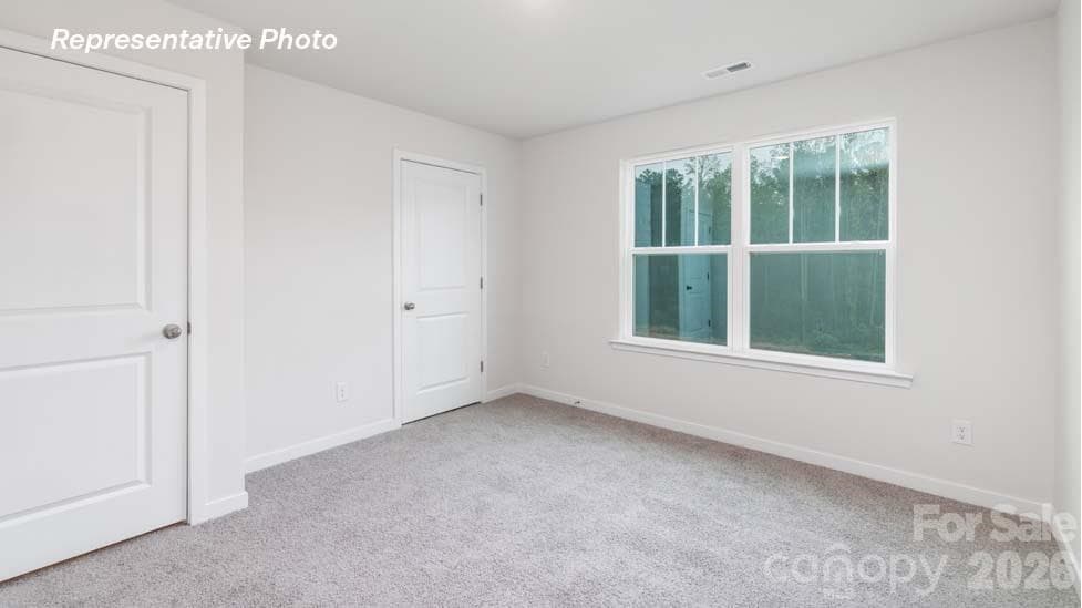 Single Family Residence at 5120 Parker Forest Road, Charlotte, photo 12 of 16
