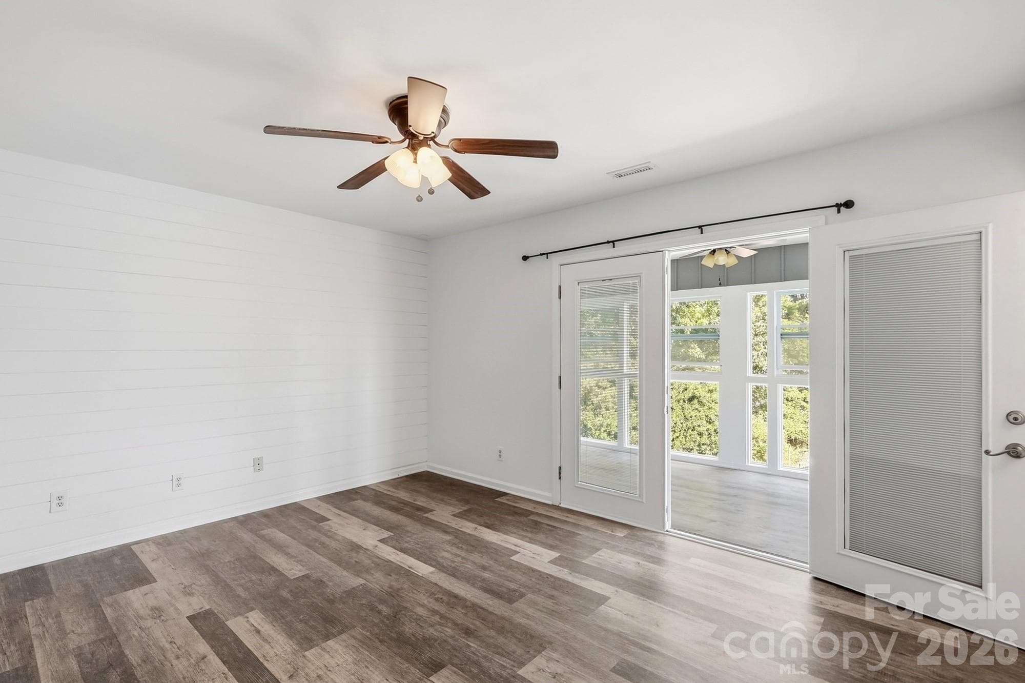 Single Family Residence at 3022 Point Clear Drive, Tega Cay, photo 20 of 44