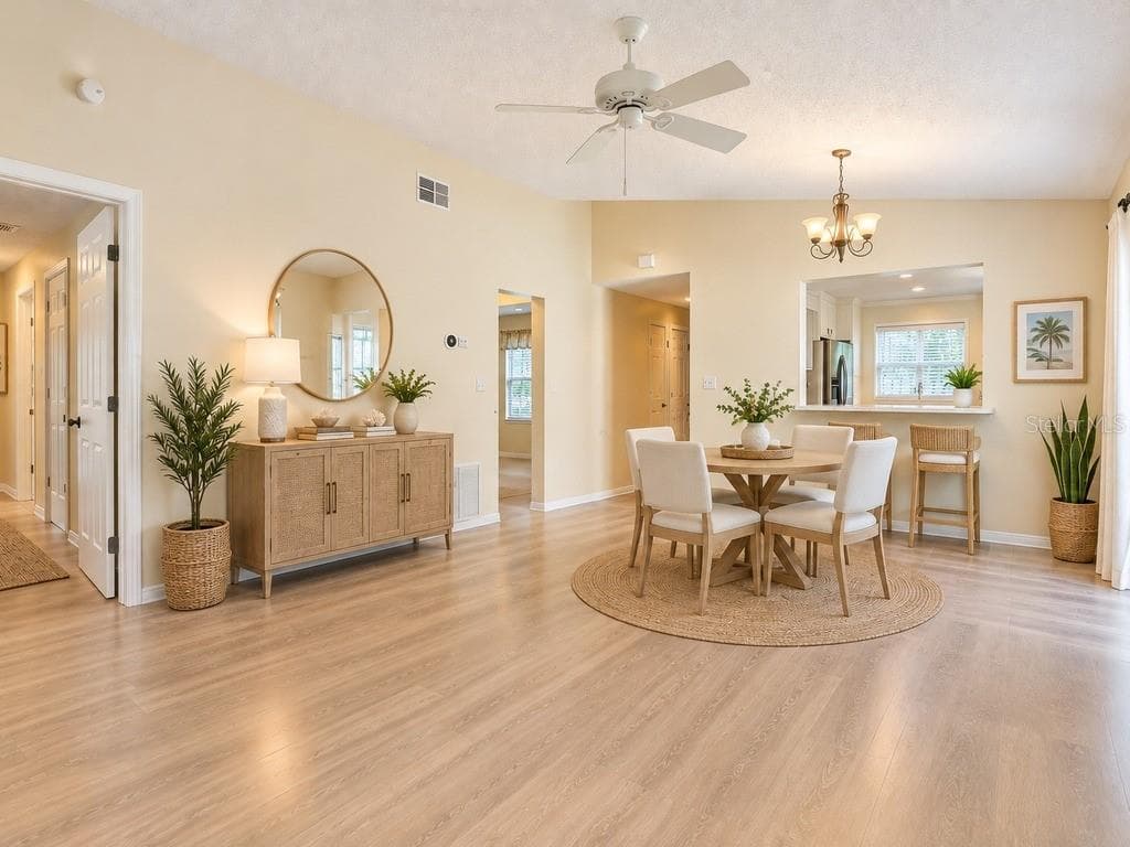 Staged Dining Room - 4967 HERON RUN CIR, LEESBURG