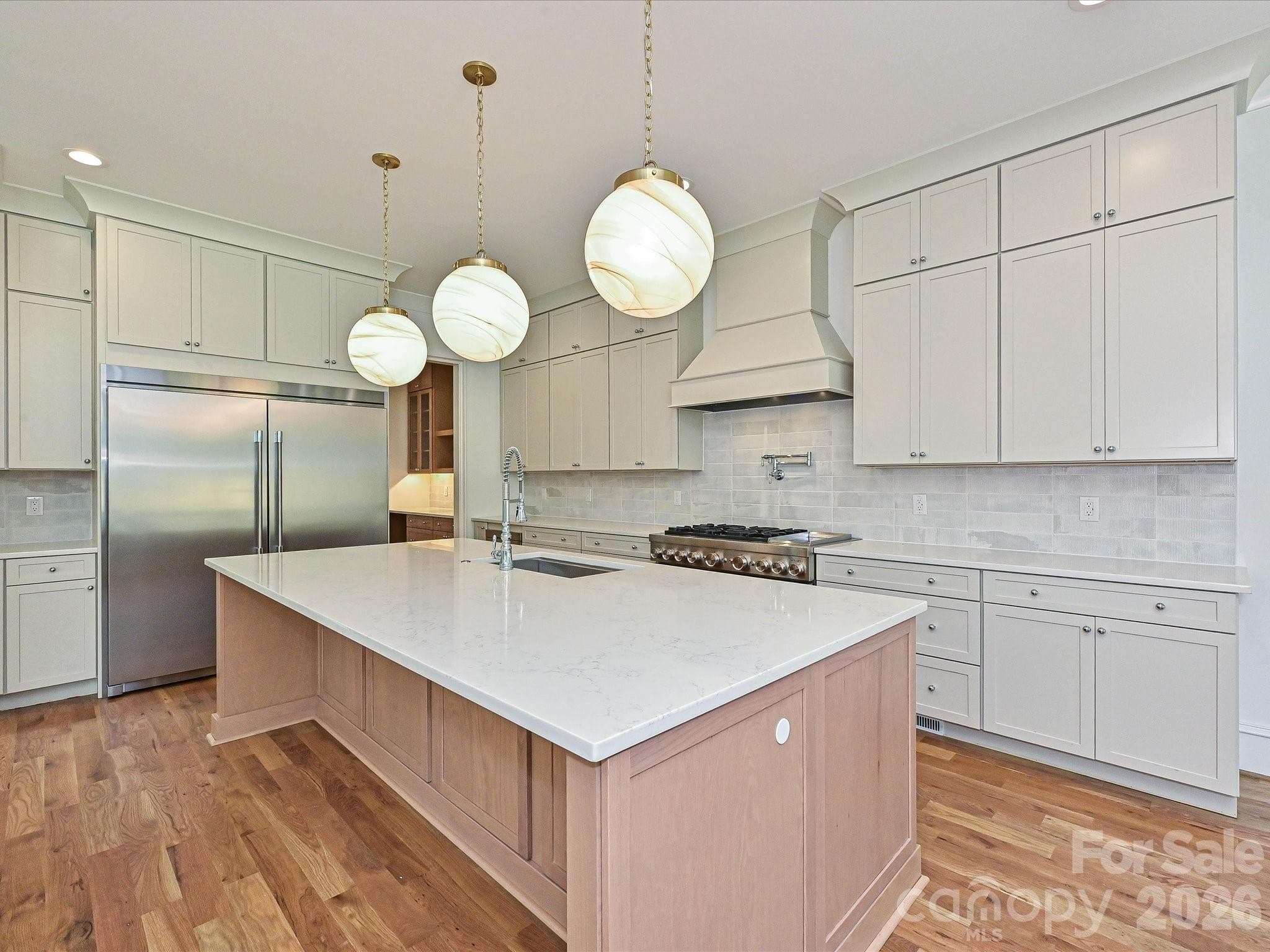 Single Family Residence at 2205 Shenandoah Avenue, Charlotte, photo 18 of 45